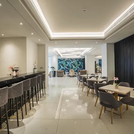 Tsokkos Hotel 4*