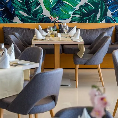 Hotel Tsokkos 4*
