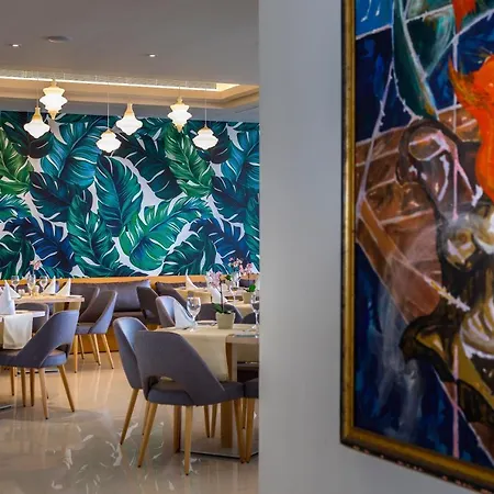 Tsokkos Ξενοδοχείο 4*