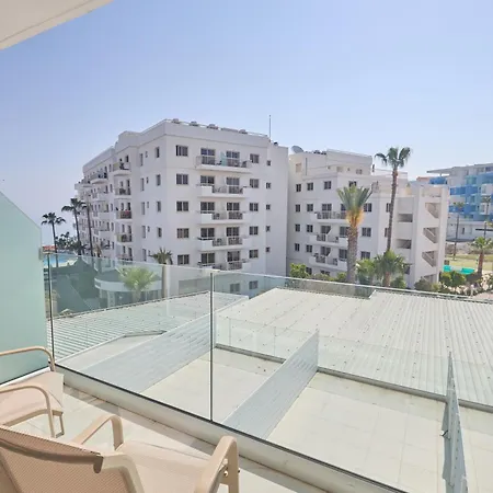 Hotel Tsokkos