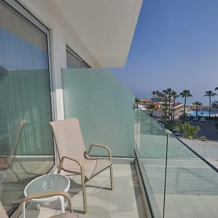 Hotel Tsokkos 4*