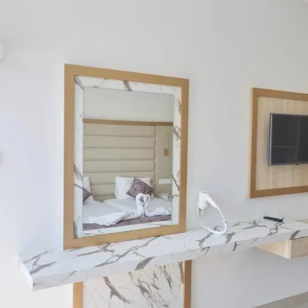 Hotel Tsokkos 4*