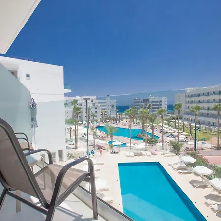 Tsokkos Ξενοδοχείο 4*