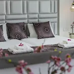 Tsokkos Hotel