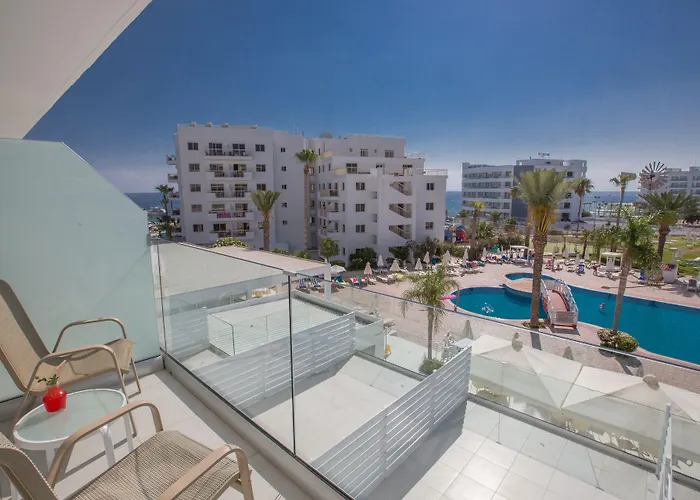 Otel Tsokkos Protaras