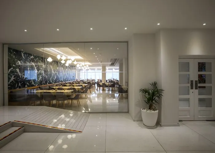 Tsokkos Otel Protaras